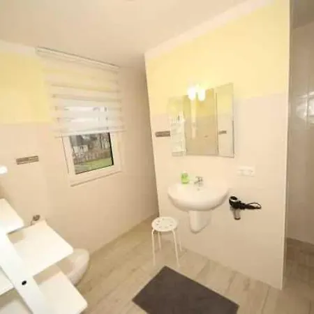 Stadtvilla Sommerfrische Apartment Sellin (Rugen)
